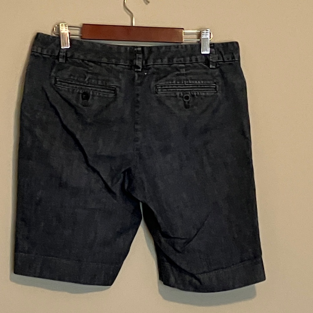 Gap Denim Shorts - Picture 2 of 5